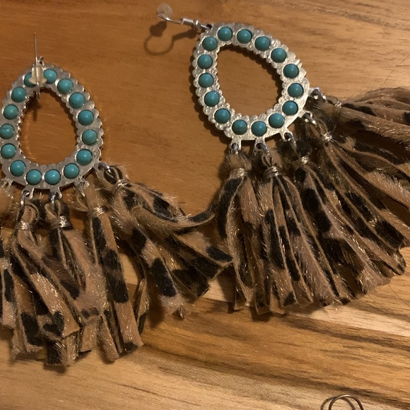 Earring bundle - Picture 2 of 6